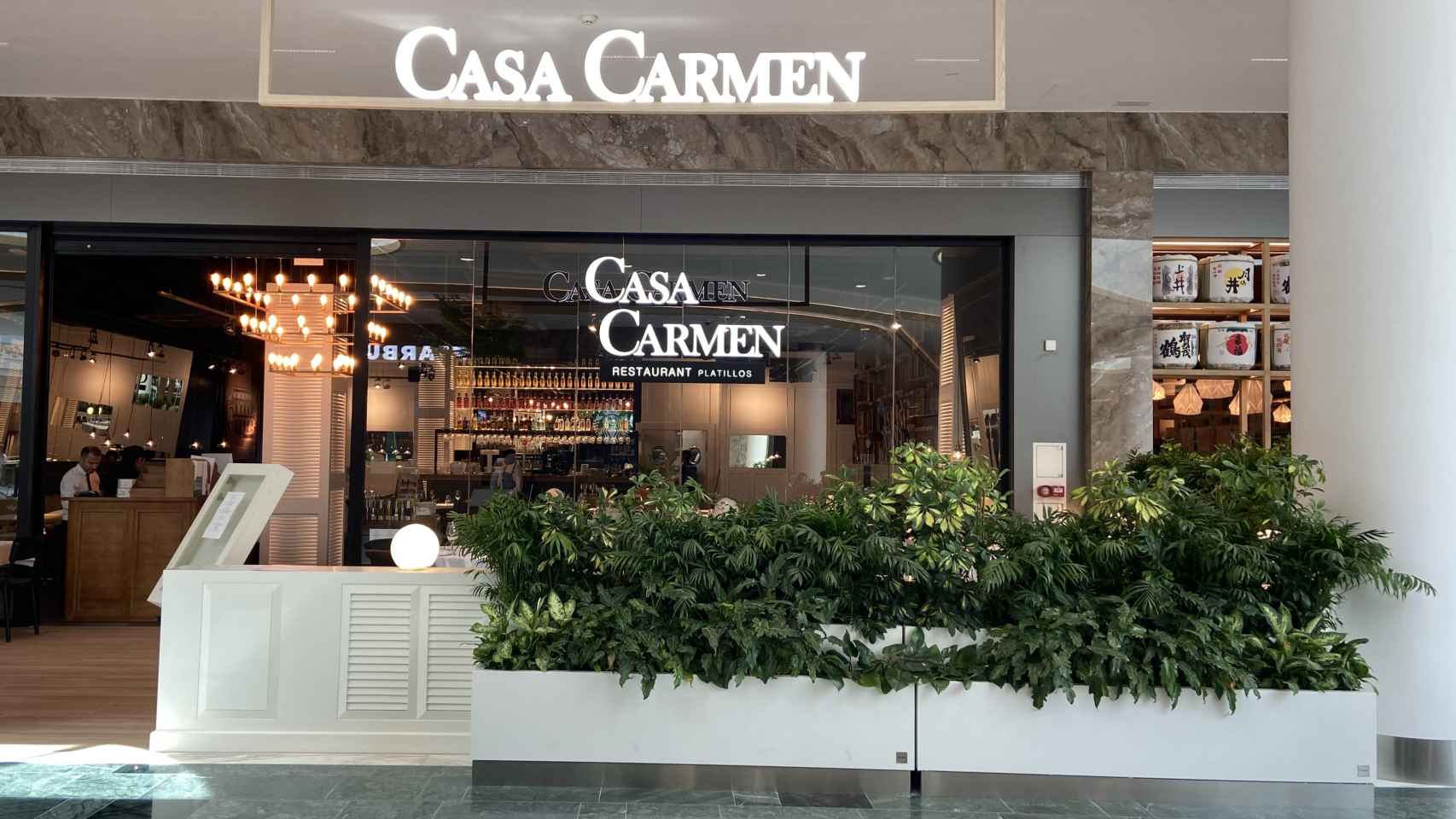 Restaurante Casa Carmen en un centro comercial de Barcelona