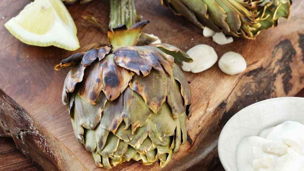 Alcachofa de Sant Boi cocinada a la brasa