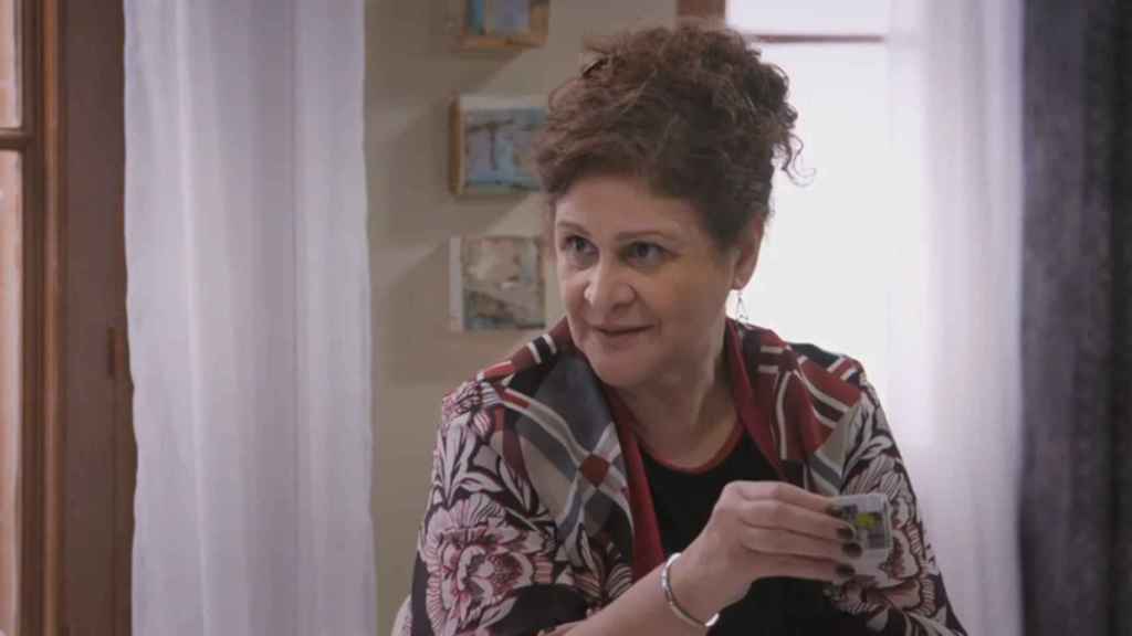 La actriz Montse Miralles en una escena de la serie 'Com si fos ahir' de TV3