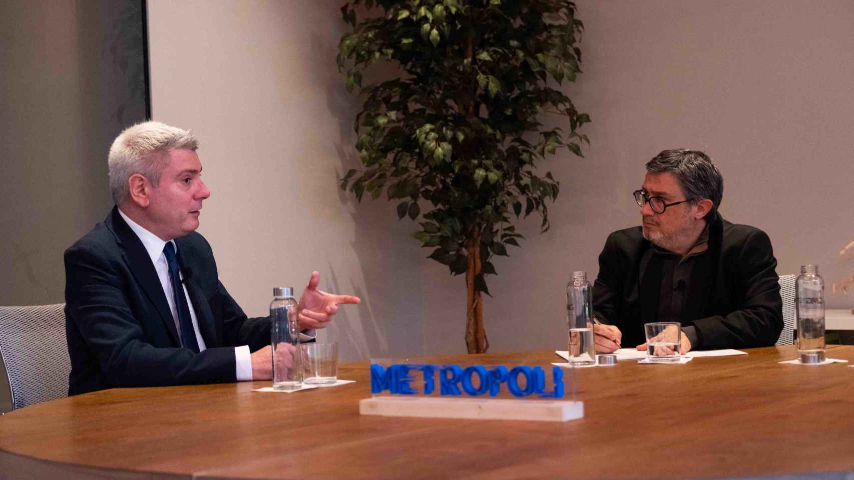 Òscar Oliver y Manel Manchón, en el debate sobre el aeropuerto en 'Metrópoli'
