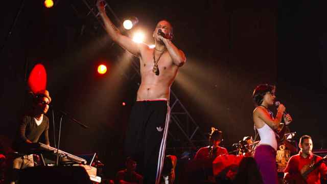 Residente en un concierto de Calle 13