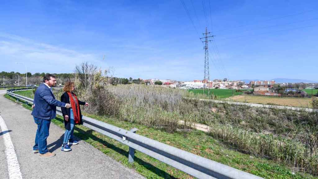 La consellera de Territorio, Ester Capella, a la zona de las obras de la N-152z entre Montcada i Reixac y Mollet del Vallès