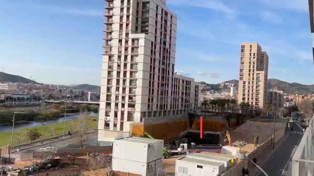 Las torres de pisos sociales del barrio del Raval de Santa Coloma