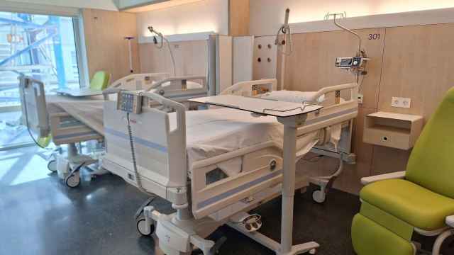 Una de las habitaciones de la nueva planta maternofilial del Hospital del Mar de Barcelona