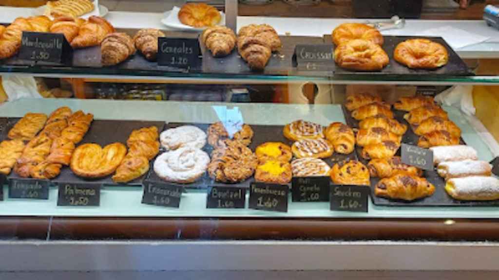 Escaparate de la panadería Forn de la Vila