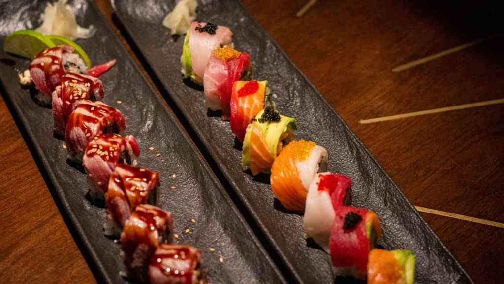 Plato de sushi de Jay's Japanese, en la calle Tuset de Barcelona