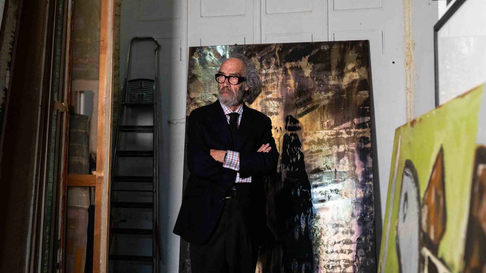 Carles Taché, en su galería, con 'Metrópoli'