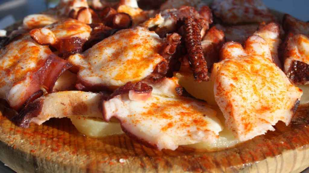Un plato de pulpo a la gallega en una imagen de archivo