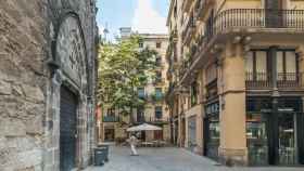 Plaza Sant Josep Oriol, en el barrio Gòtic de Barcelona