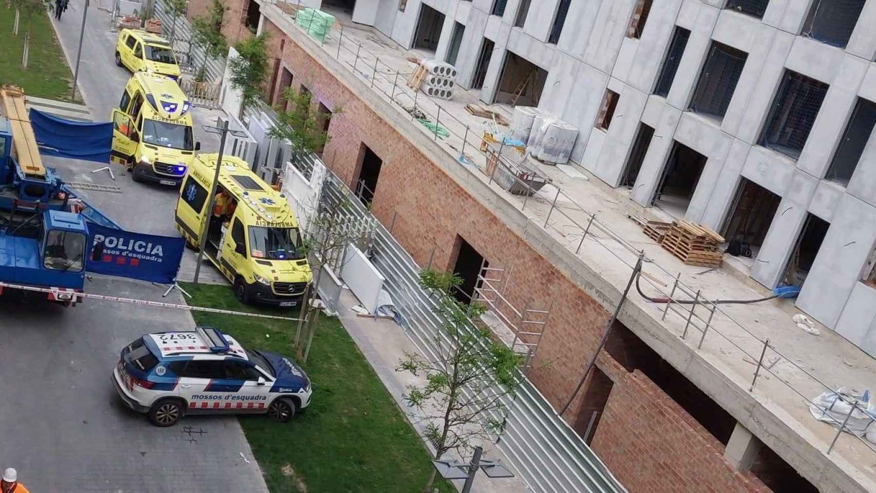 Construcción en la que ha muerto un trabajador en Martorell