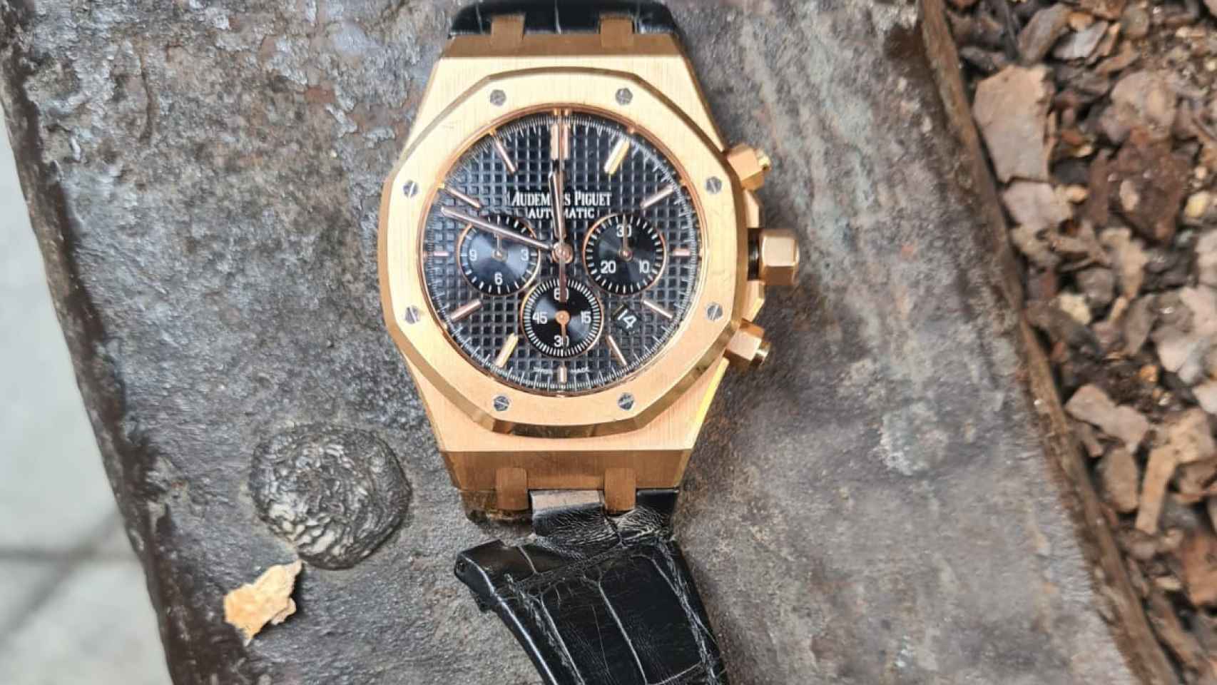 Reloj de lujo robado valorado en 120.000 euros