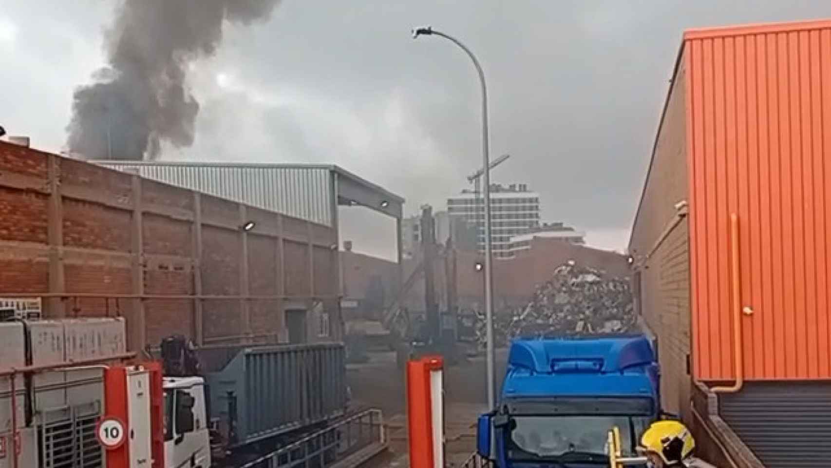 Incendio en Badalona