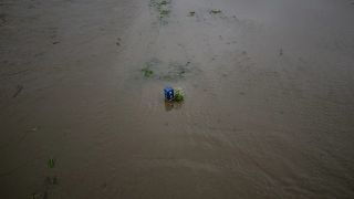 Las inundaciones ‘ahogan’ a los agricultores de Viladecans y Gavà, que denuncian la escasez de recursos