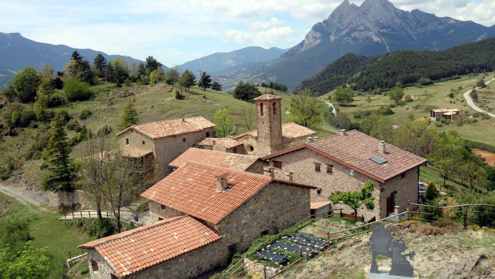 Gisclareny, el pueblo más pequeño de Catalunya