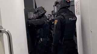 Detienen en Barcelona a miembros de una banda serbia que asaltaron a un clan rival en Málaga