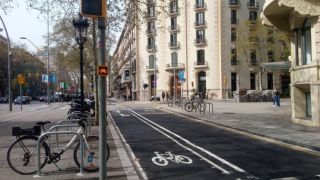 Sólo 23 empresas homologadas podrán construir carriles bici en Barcelona