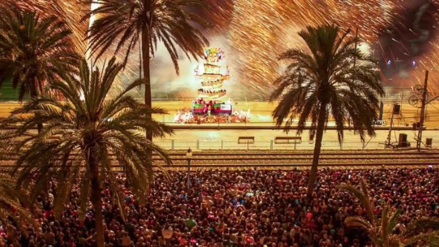 La Cremada del Dimoni en ediciones anteriores de las Festes de Maig