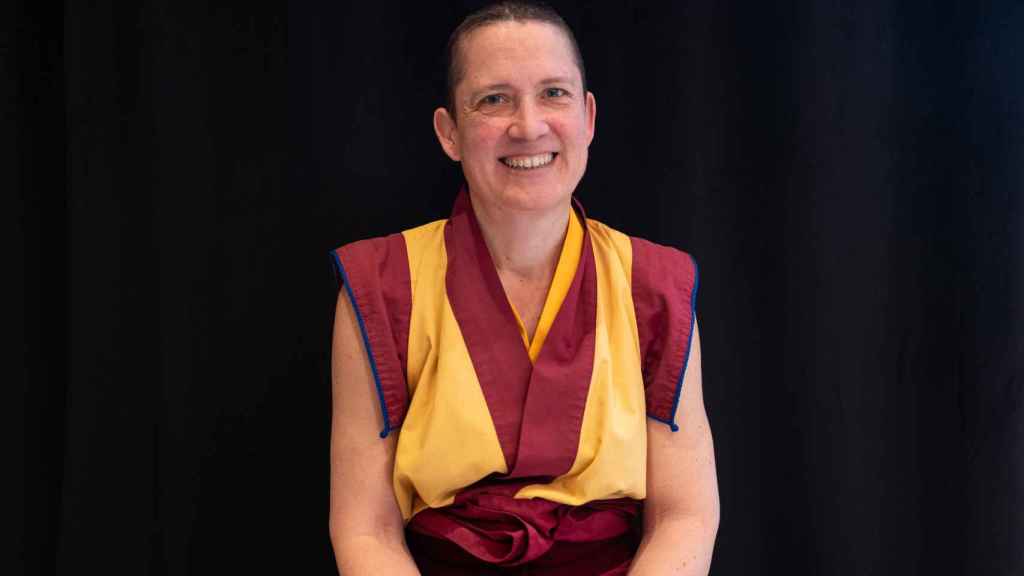 Guen Kelsang Lochani, maestra de budismo kadampa en Barcelona