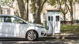 Barcelona se alía con la automoción para disparar las ventas de vehículos eléctricos