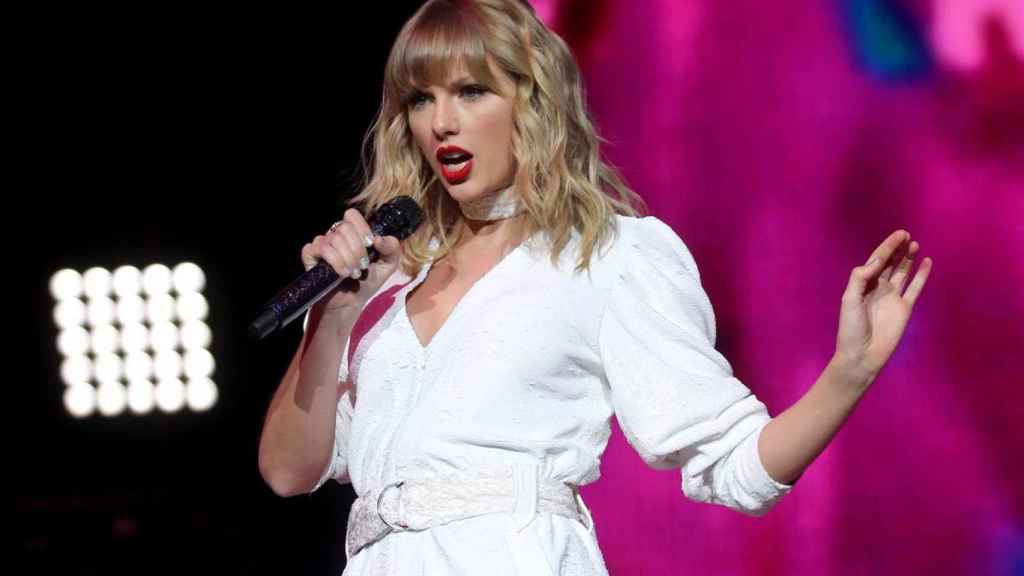 La cantante Taylor Swift durante un concierto