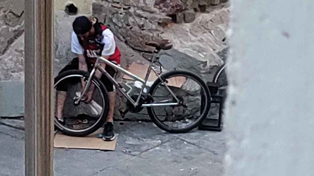 Un ladrón de bicicletas en el Raval