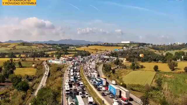 La AP-7 tras restablecer todos los carriles después del corte por el accidente de un camión en Granollers