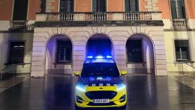 Imagen archivo del coche de la Policía Local de Castelldefels