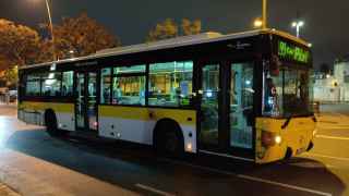 Los conductores de buses de Monbus en Sant Boi retoman la huelga este julio