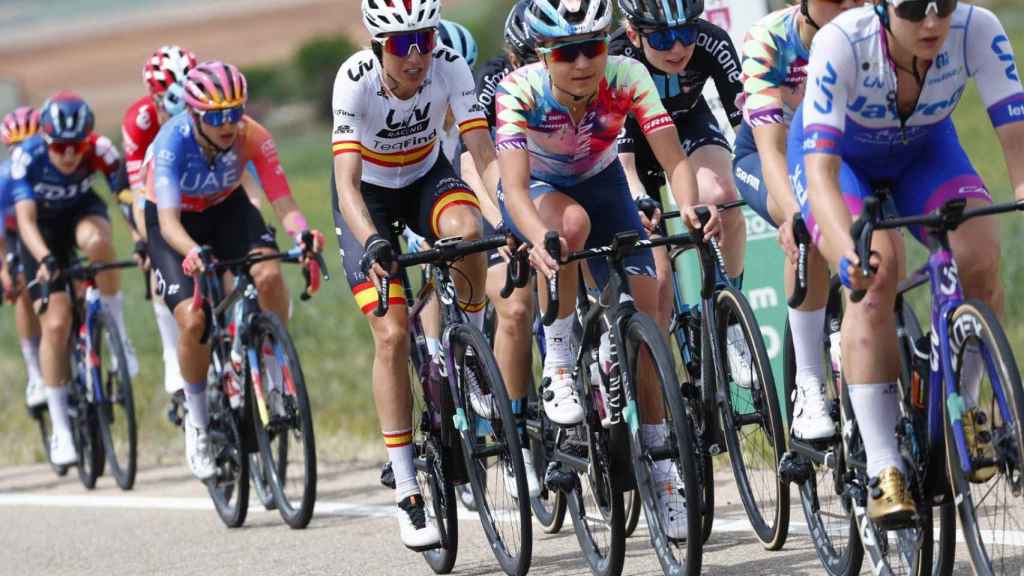 Participantes de la Vuelta Ciclista Femenina 2024