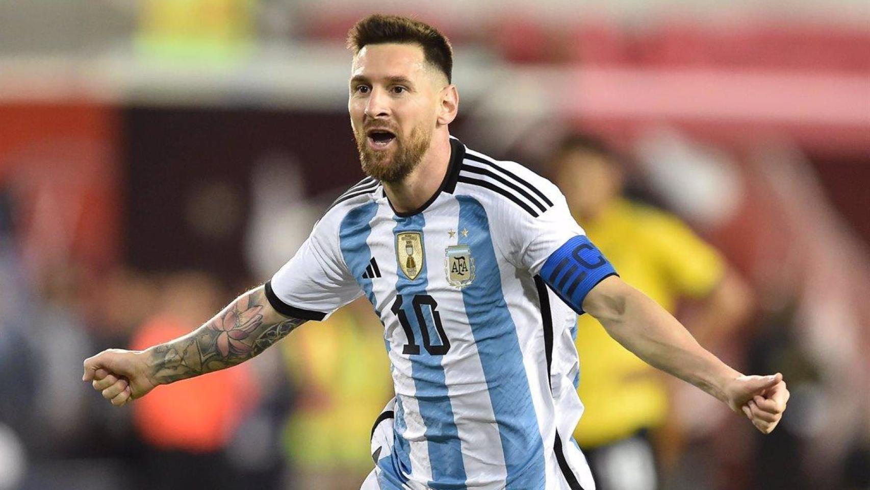 Leo Messi celebrando un gol durante un partido