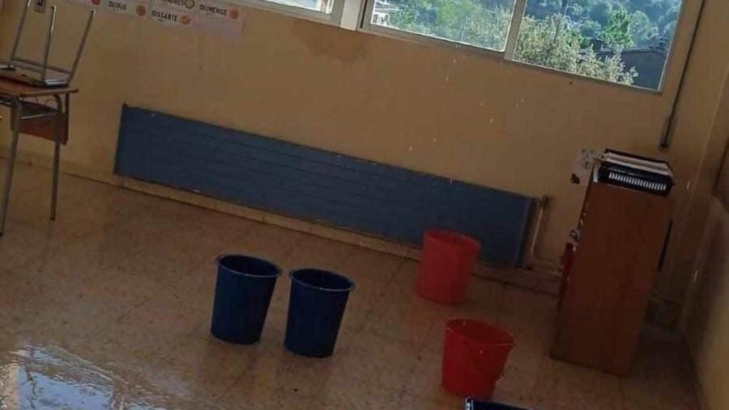 Inundaciones en el colegio Germans Amat i Targa de Viladecans