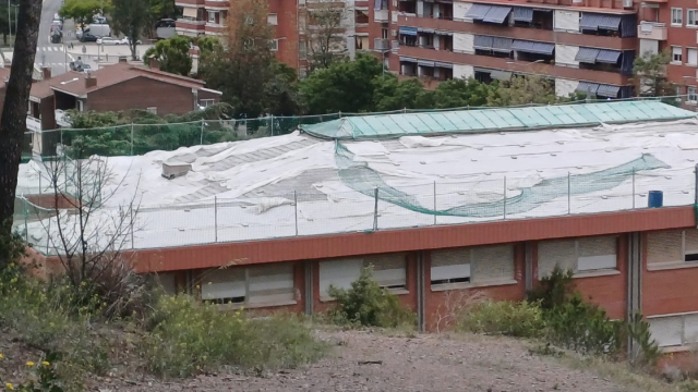 Tejado del colegio Germans Amat i Targa de Viladecans