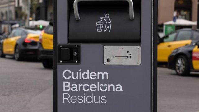 Barcelona instala 19 papeleras antigaviotas y 15 autocompactadoras en Ciutat Vella y Sant Martí