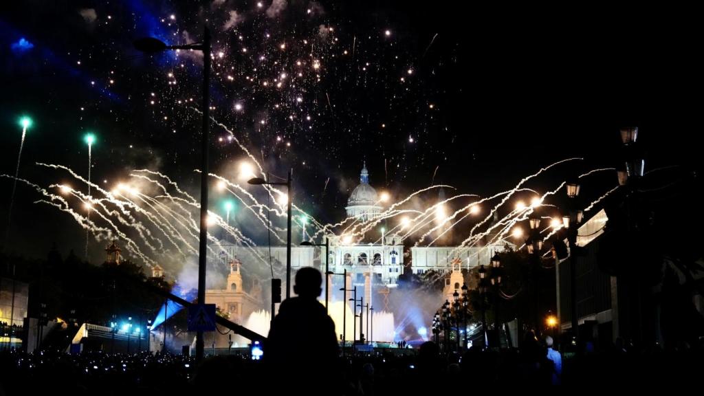 Espectáculo piromusical de Fin de Año en Barcelona