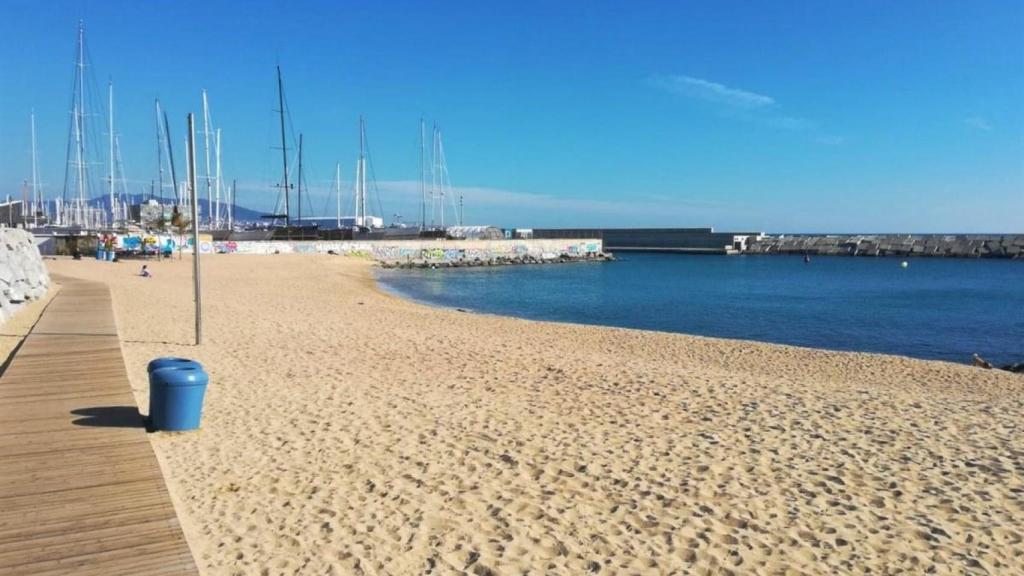 Playa de la Marina de Badalona