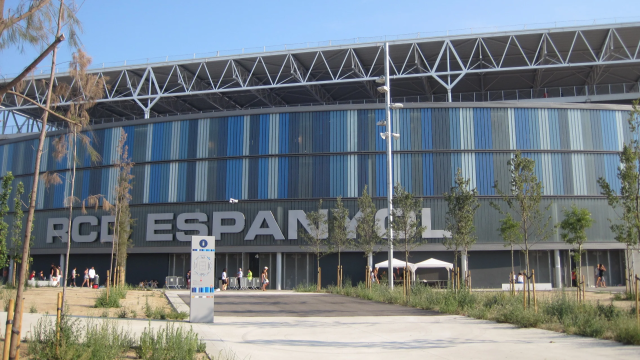 Exterior del Stage Front Stadium de Cornellà de Llobregat