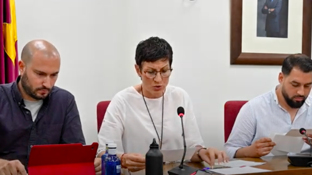 José Gras, Filo Cañete y Francisco Vargas en la audiencia pública en Sant Adrià