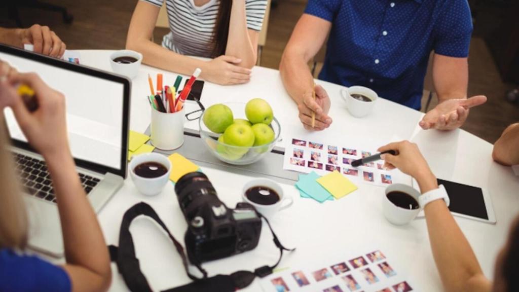 Reunión de trabajo de marketing