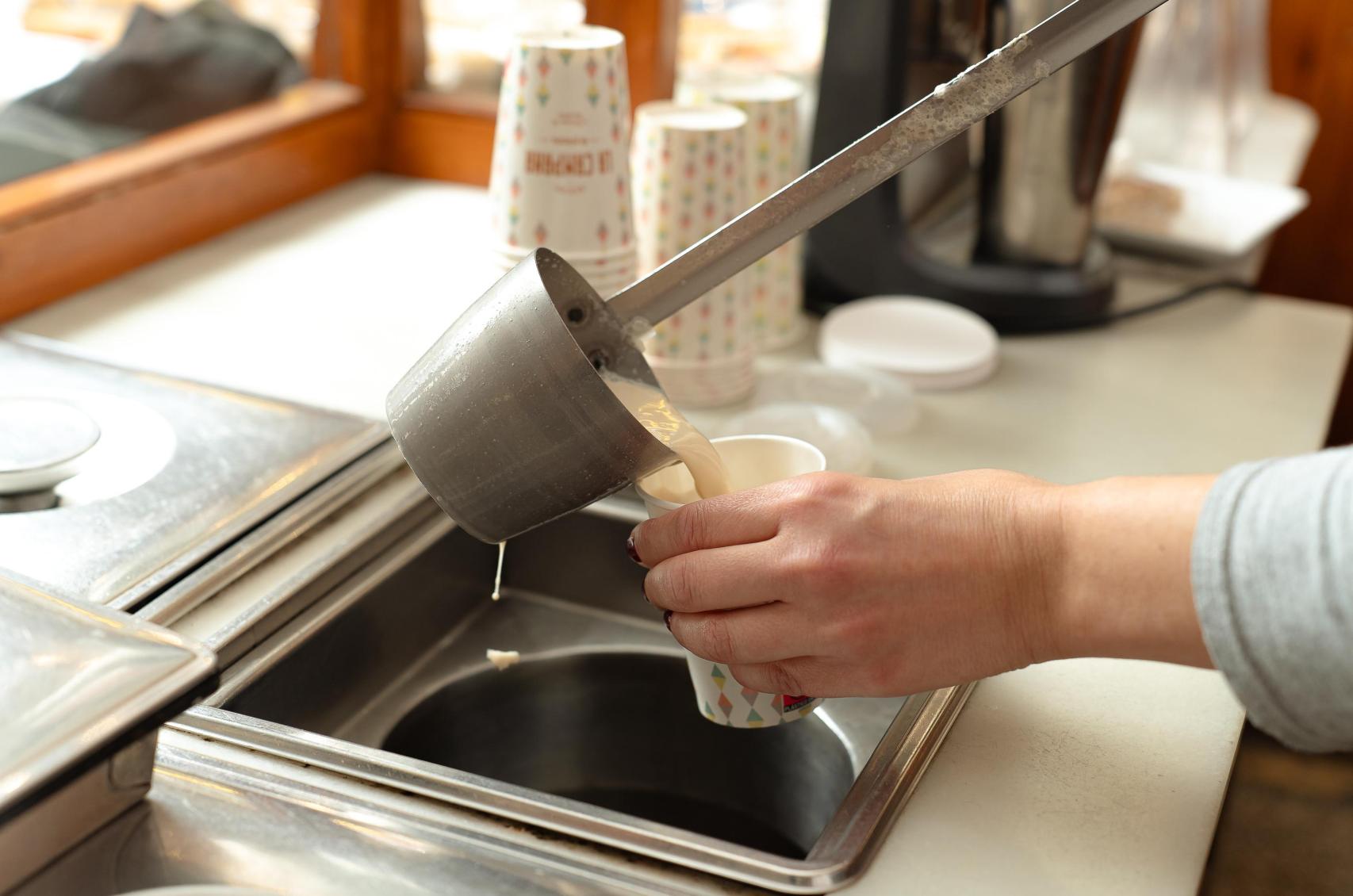 Horchata de La Campana, uno de los obradores artesanales en activo más antiguos de Barcelona