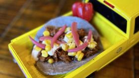 Un taco de San Taco-Cantina Mexicana