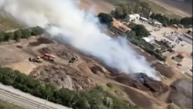 Incendio en una empresa de gestión de residuso en Sant Boi