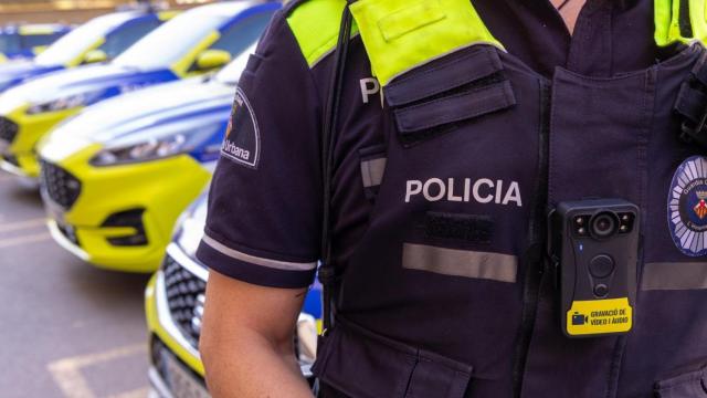 Cámara integrada en el uniforme de la Guardia Urbana de L'Hospitalet