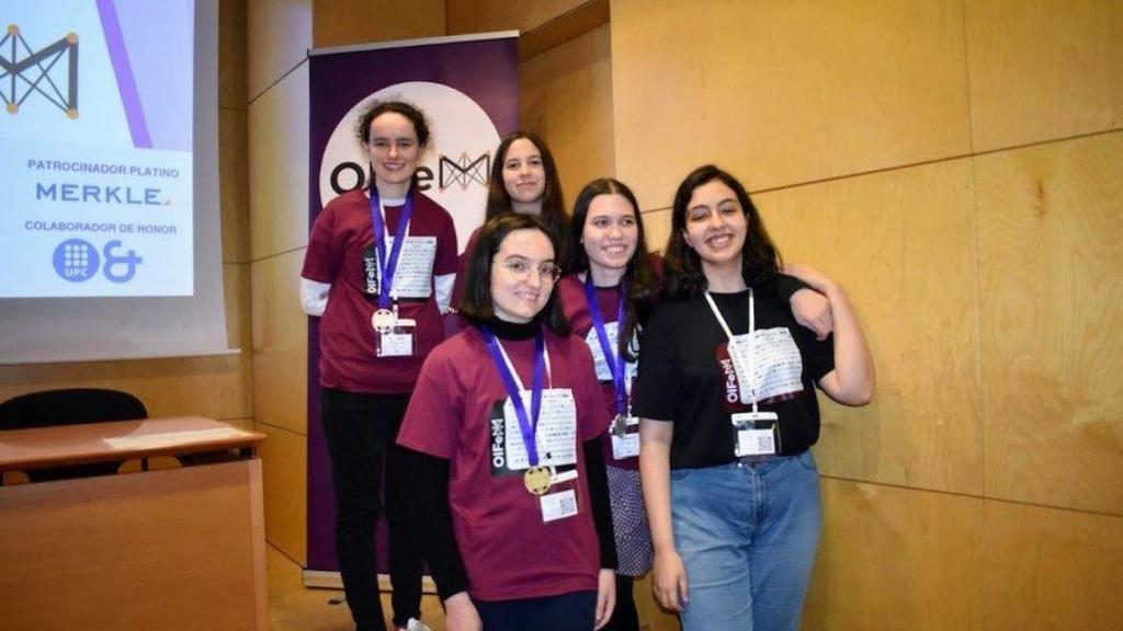 Ariadna, Eulàlia, Vera y Lídia, las cuatro clasificadas que viajarán a Holanda para disputar la Olimpiada de Informática Femenina Europea (EGOI)