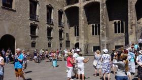 Turistas en Ciutat Vella