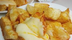 Las patatas bravas del bar Tomàs de Sarrià