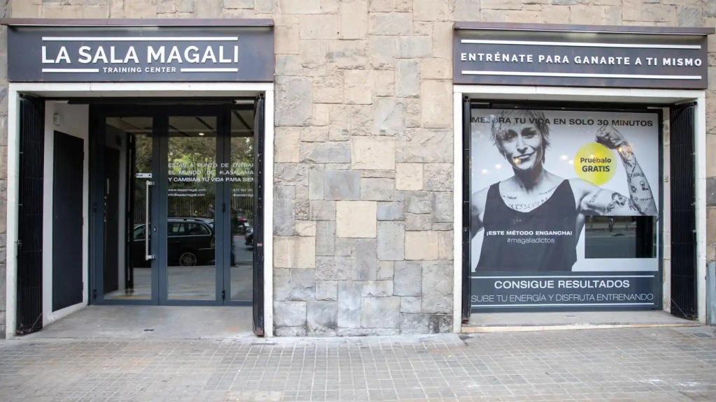 Exterior de la sala Magali