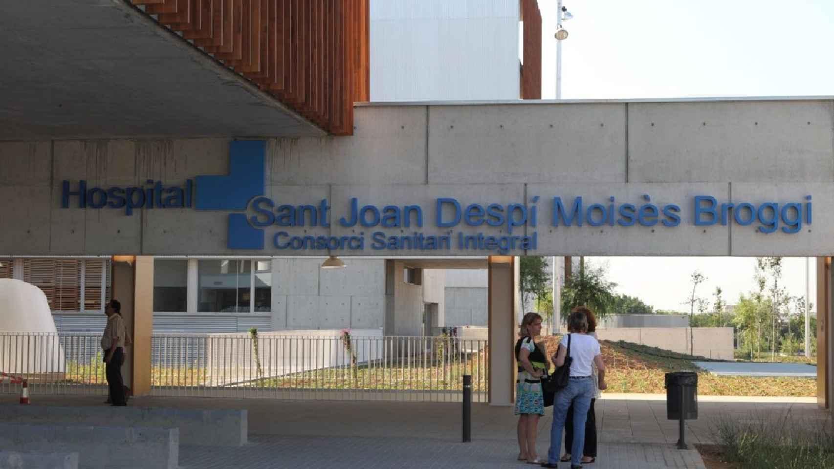 Acceso al Hospital Moisès Broggi