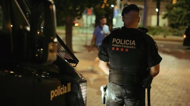 Agente de los Mossos d'Esquadra en una imagen de archivo