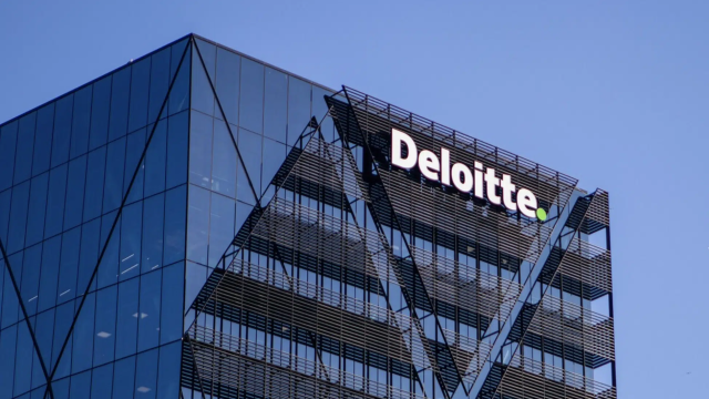 Fachada de uno de los edificios de Deloitte