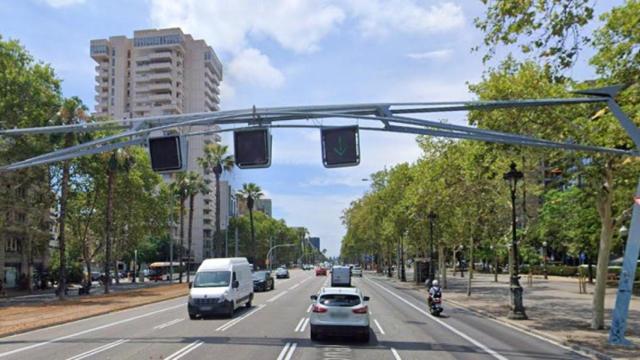 Pórtico en la avenida Diagonal